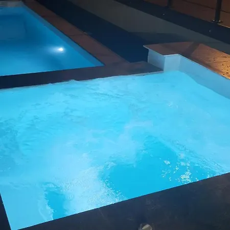 ヴィラ Piscine Vue Degagee Montaren-et-Saint-Médiers
